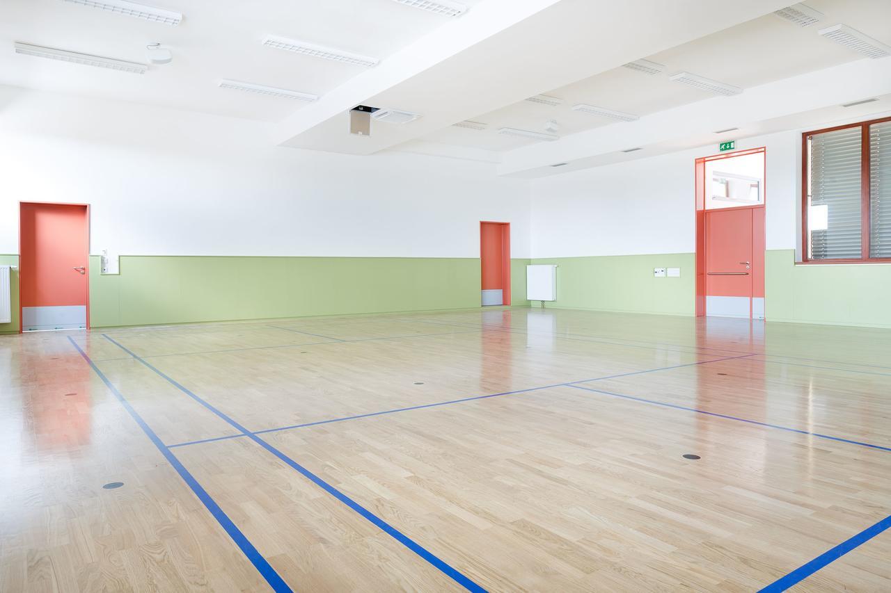 Sport Relax Hotel Na Kopecku Krinec エクステリア 写真